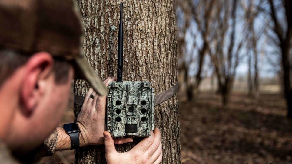 8 Top-Notch Trail Cameras for 2021