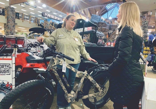 If you understand the many benefits e-bikes offer, then you’ll be able to clearly articulate them to your customers when delivering a sales presentation. 